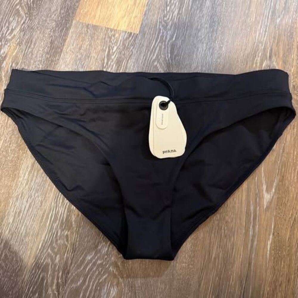 Prana large summer wave bottom